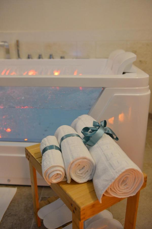 פאסאנו Suite Laurel Spa Con Idromassaggio מראה חיצוני תמונה