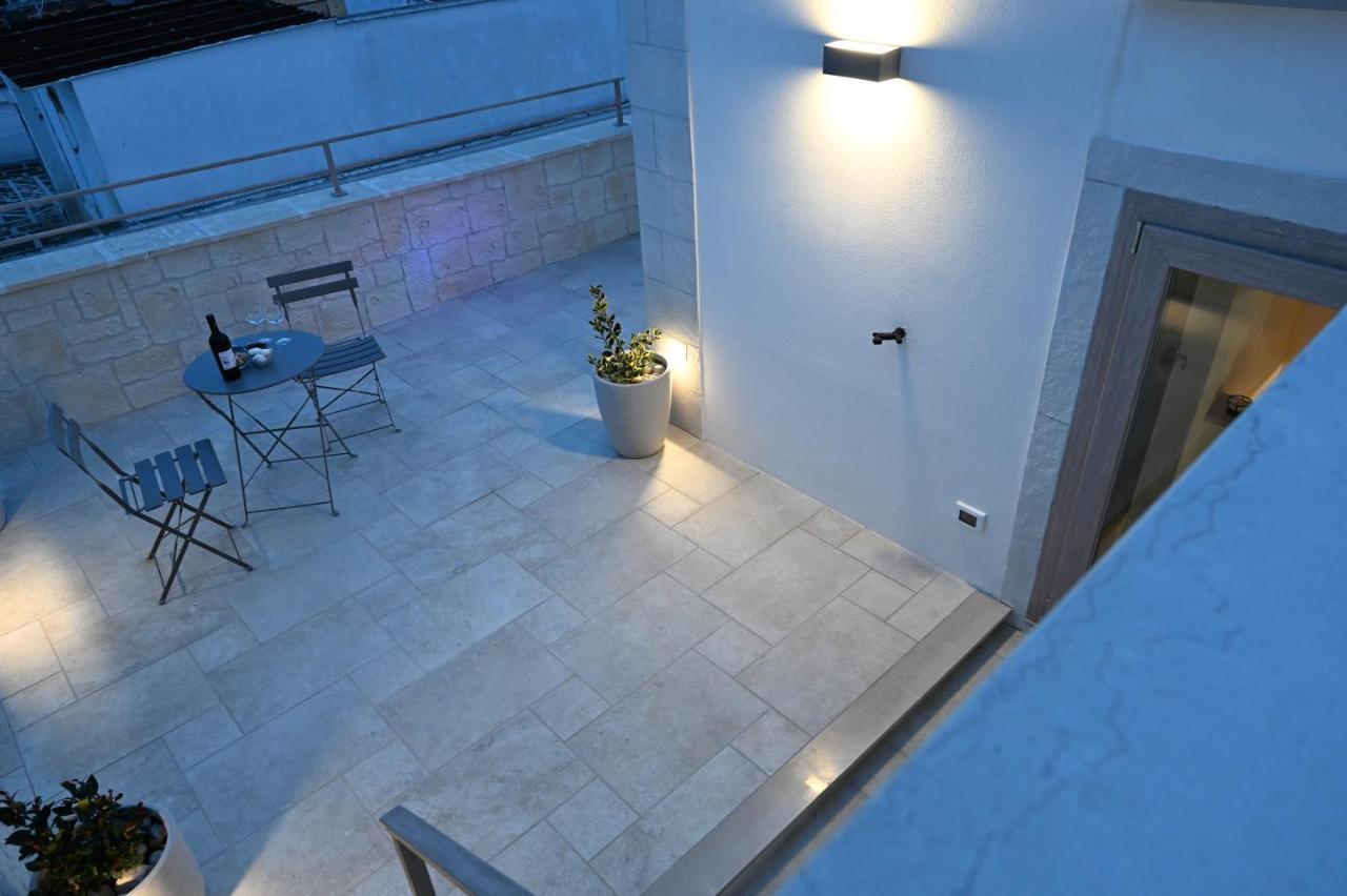 פאסאנו Suite Laurel Spa Con Idromassaggio מראה חיצוני תמונה