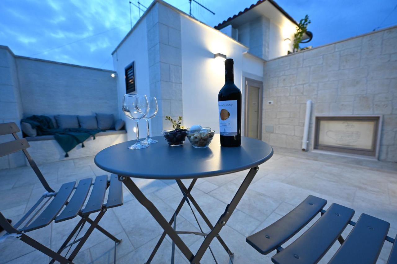פאסאנו Suite Laurel Spa Con Idromassaggio מראה חיצוני תמונה