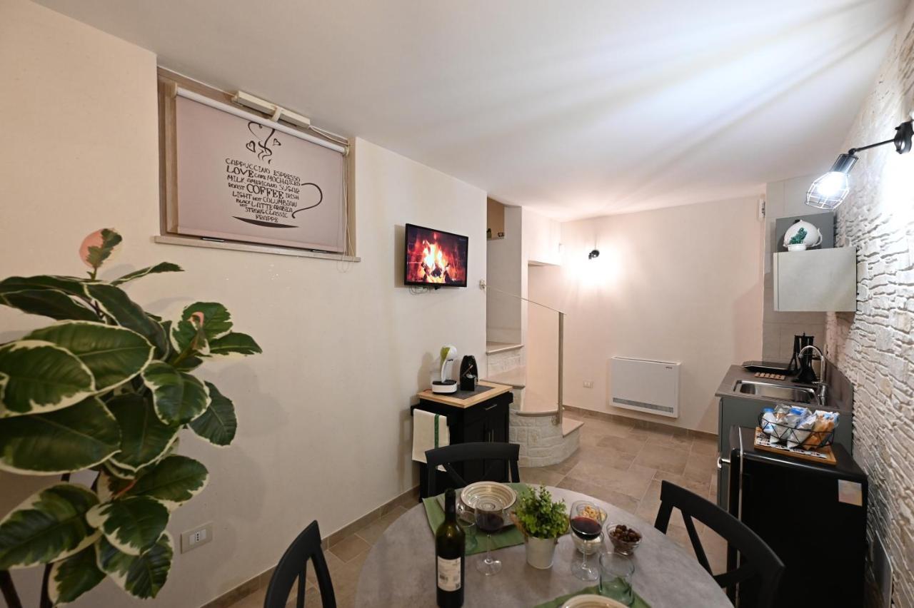 פאסאנו Suite Laurel Spa Con Idromassaggio מראה חיצוני תמונה